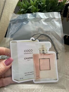 ✨ Coco Chanel Design Air Freshener ✨NEW